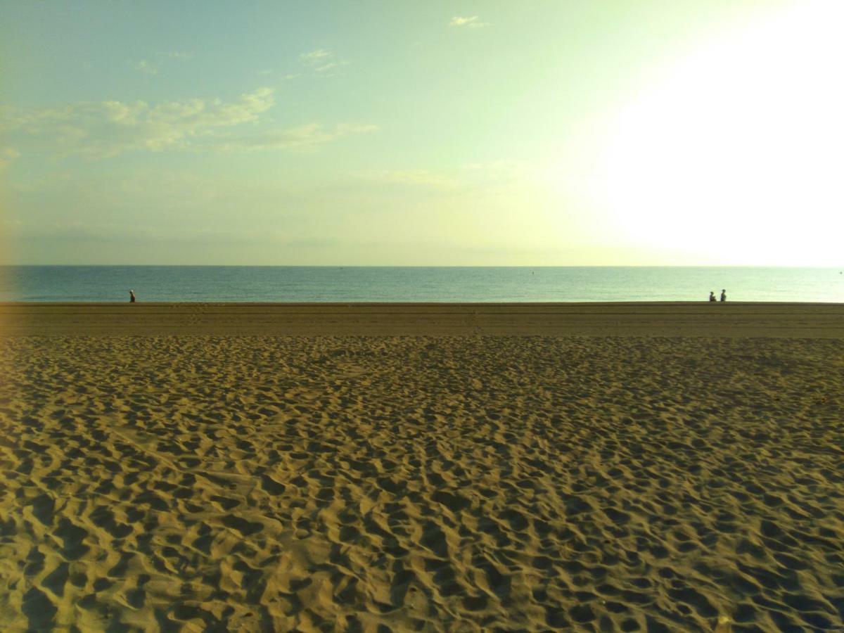 Boira - Vivienda En Urbanizacion A Primera Linea De Playa دينايا المظهر الخارجي الصورة